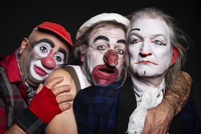 3 clowns  Auxerre