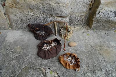 Atelier prhistoire  la grotte de thas  Saint Nazaire en Royans