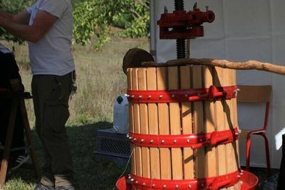 Atelier pressage de pommes  Le Mrvillois