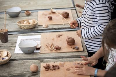 Ateliers au cairn de Petit Mont,  partir de 4 ans  Port Navalo