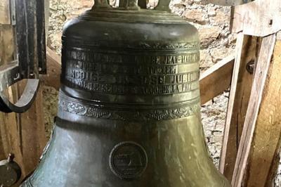 Autour du clocher de la chapelle du Puy-Grand !  Chamboulive