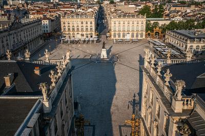 Balade insolite 
Les amoureux de la place Stan  Nancy