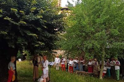 Balade patrimoine et chants de la renaissance de jardin en jardin  Saint Leonard de Noblat