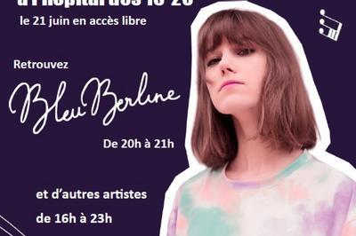 Bleu Berline Et D'autres Artistes  L'hpital Des 15-20  Paris 12me
