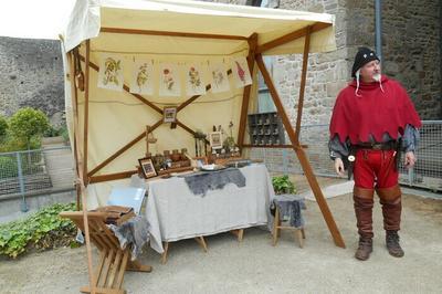 Botanique et apothicaire  Mayenne