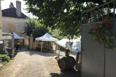 Buvette, Pique-nique Et Restauration À La Maison
Jacques Copeau à Pernand Vergelesse