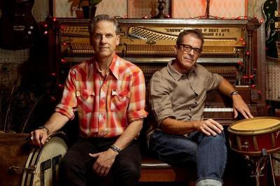 Calexico Feast Of Wire 20th Anniversary Tour  Biarritz