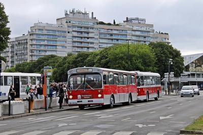 Circulation de bus historiques  Nantes