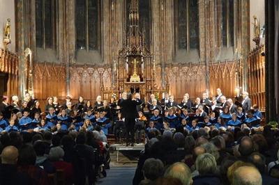 Concert De Nol : Benjamin Britten - Ceremony Of Carols / Cantate  St-nicolas   Vichy