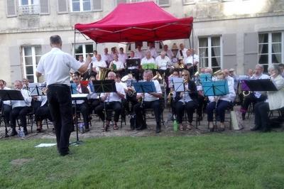 Concert des lyres de haute sarthe à Fresnay sur Sarthe