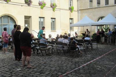 Concerts Dans La Cour De L'htel-de-ville  Pontoise
