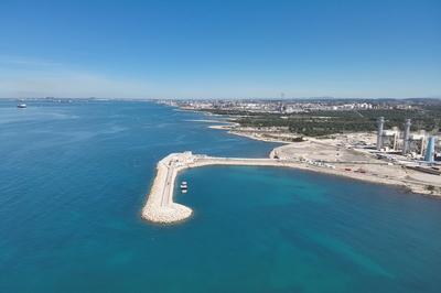 La Centrale EDF Cycle Combine Gaz de Martigues dvoile son patrimoine maritime