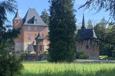 Course d'orientation et visite extrieur intrieur du Chteau de Rametz  Saint Waast