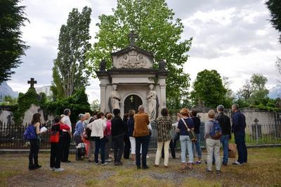 De tombes remarquables en mausoles, circuit   Grenoble