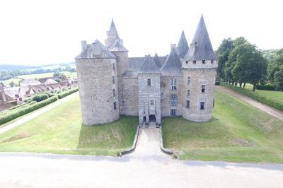 Découverte D'un Château Médiéval Du Xive Siècle à Coussac Bonneval