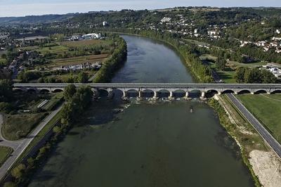 Dcouverte D'un Tronon Du Canal De La Garonne  Bord De La Pniche Waka  Agen