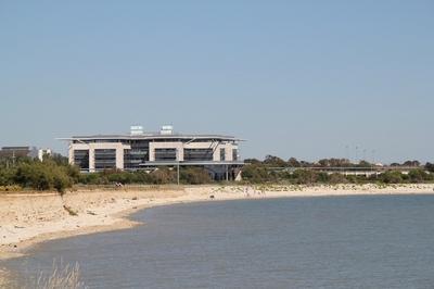 Visites guides de l'institution et expositions   La Rochelle