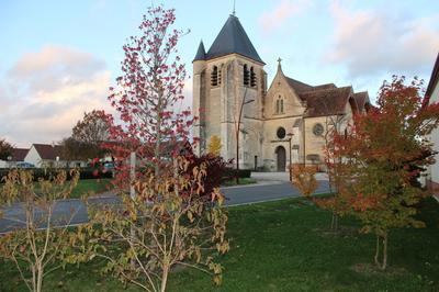 Dcouvrez avec un guide une glise du XVIe sicle et son mobilier exceptionnel  Saint Parres aux Tertres