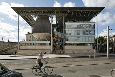 Découvrez L'architecture Contemporaine Du Tribunal De Bordeaux