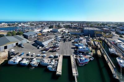 Dcouvrez l'lvateur  bateau de 400 tonnes du Port de Saint-Malo  Saint Malo