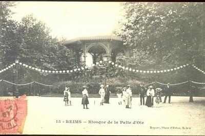 Dcouvrez l'histoire des cartes postales  Reims