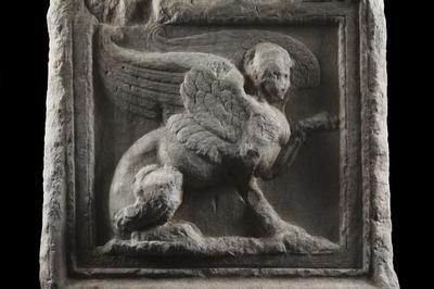 Dvorer Le Sphinx  Arles