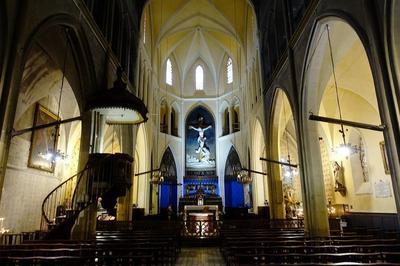 Entrez dans une chapelle de style « néo-gothique troubadour » à Montpellier