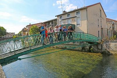 Visite guide le long de canaux fluviaux  Verdun