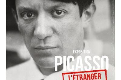 Exposition Picasso l'étranger à Paris 12ème