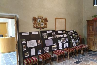 Exposition sur l'histoire du chteau mdival  Renescure