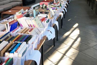 Grande braderie de livres  Orlans