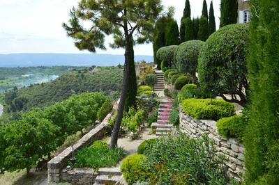 Journes du patrimoine dans les Caves et les Jardins du Palais St Firmin,  Gordes