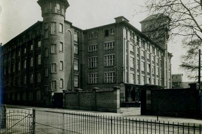 La route de Bischwiller, une image de l'pope industrielle schilikoise  Schiltigheim