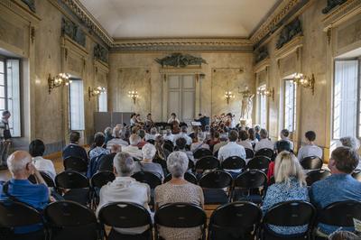 La salle de Flore en musique  Dijon