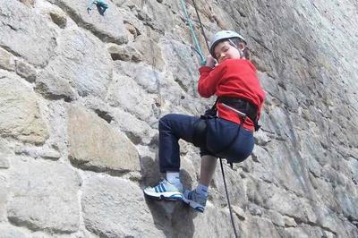 La Tour Nvet : la descente en rappel  Quimper