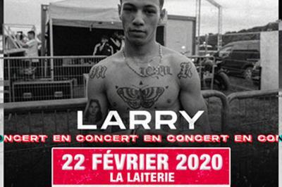 Larry  Strasbourg