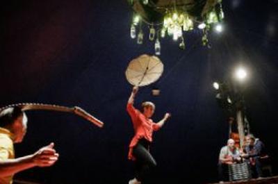 Le Cabaret Renverse  Vitrolles