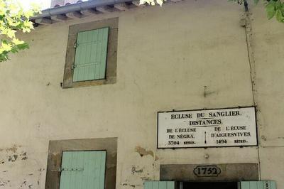 Le canal du Midi : un ouvrage, un patrimoine, des anecdotes ... et une balade  Ayguesvives