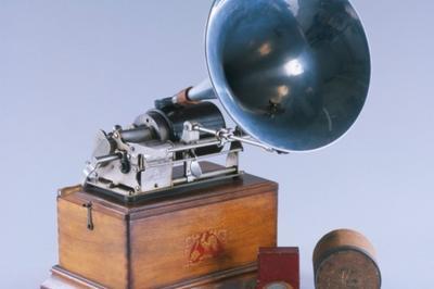 Le Phonographe  Cylindre  Paris 3me