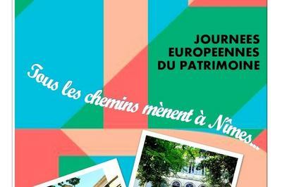 Lecture sur la fontaine Pradier  Nimes