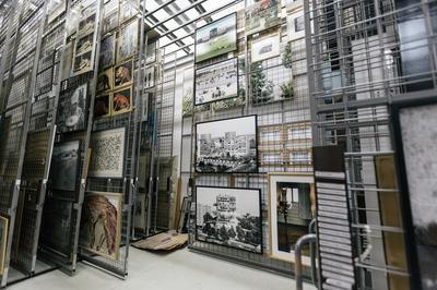 Les coulisses d'un Fond Rgional d'Art Contemporain : visites des rserves  Selestat