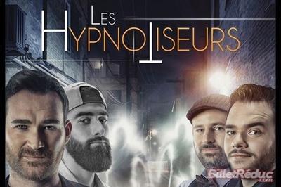 Les Hypnotiseurs Dans Hors Limites  Troyes