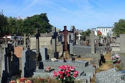 Les Nantaises du cimetire Saint-Jacques  Nantes