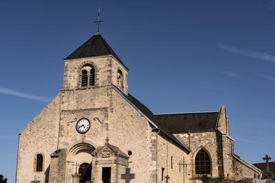 Menez l'enqute dans une glise romane  Chouilly