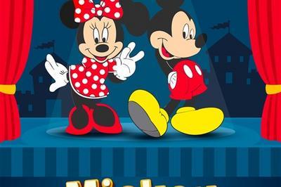 Mickey et Minnie font leur show !  Paris 11me
