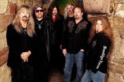 Molly Hatchet et 1re partie  Vaureal