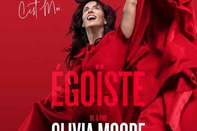 Olivia Moore dans son spectacle  Egoiste  à Boulogne Billancourt