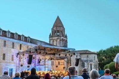 Concert Orchestre Symphonique de la Garde Rpublicaine  Saintes