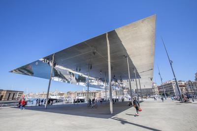Parcours Architectural Sur Le Vieux-port : Le Nouveau Visage De Marseille