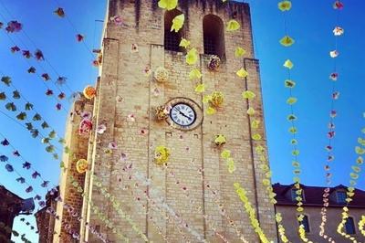 Prenez une vue imprenable sur Saint-Cyprien depuis le clocher de cette glise en visite guide  Saint Cyprien